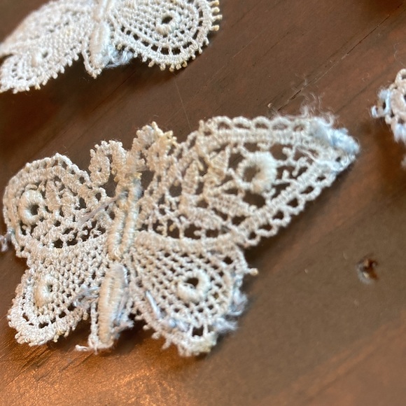 7 Gorgeous European butterfly eyelash trim baby blue appliqués. - Picture 2 of 7